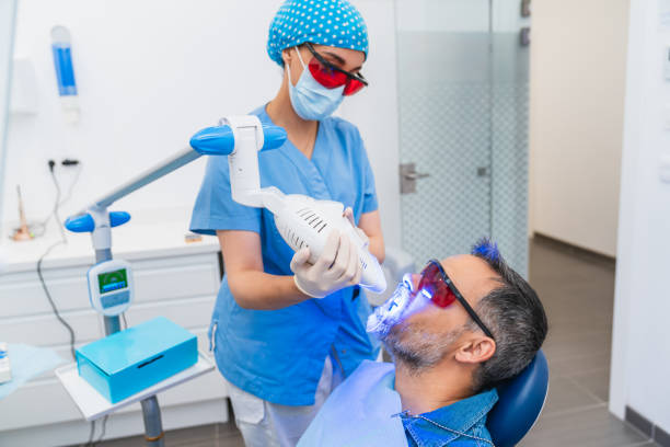 Best Cracked Tooth Emergency Dentist  in Laguna Beach, FL